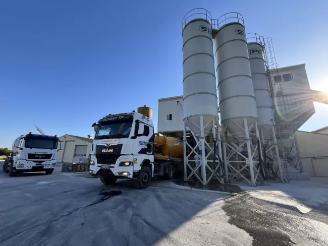 Béton, toupie, travaux publics