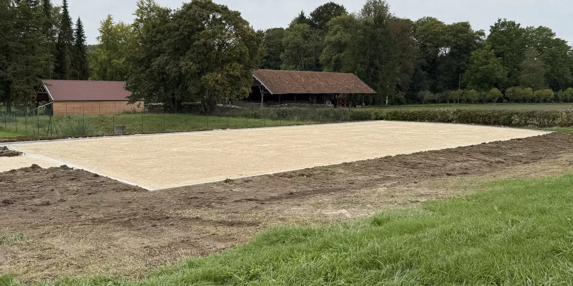 Travaux publics, bordures, terrassement, règlage, pelles à chenilles, pelles à pneus, enrobé