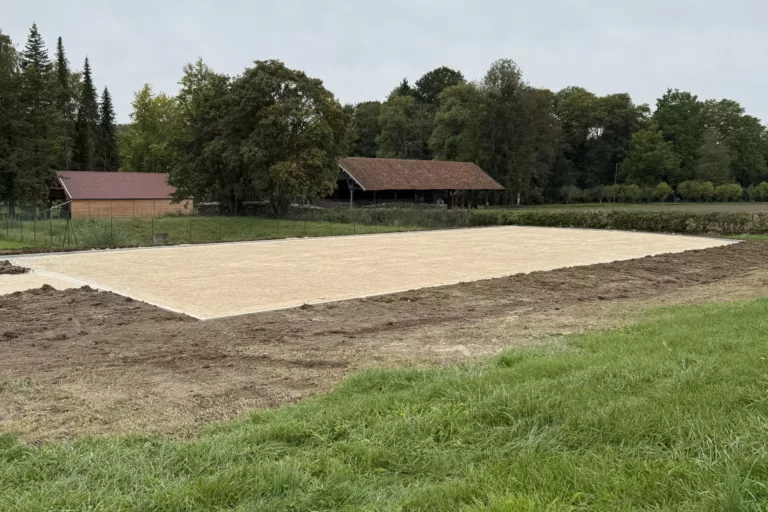 Travaux publics, bordures, terrassement, règlage, pelles à chenilles, pelles à pneus, enrobé